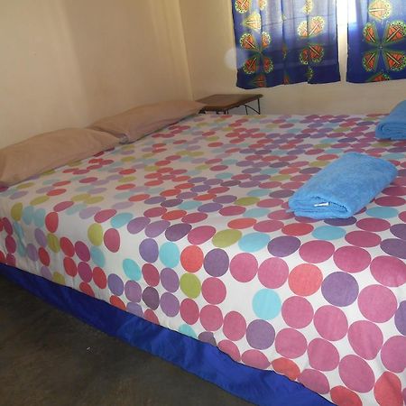 Victoria Falls Budget Hotel Ngoại thất bức ảnh