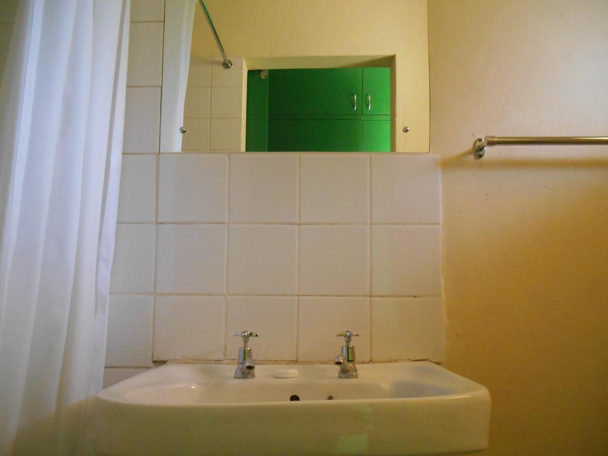 Victoria Falls Budget Hotel Phòng bức ảnh